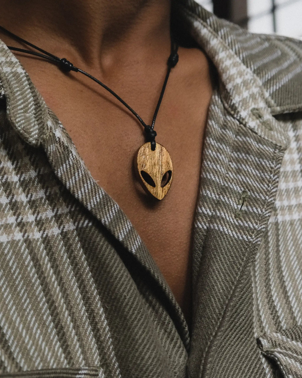 Visitor [Alien] | Teak Wood Pendant