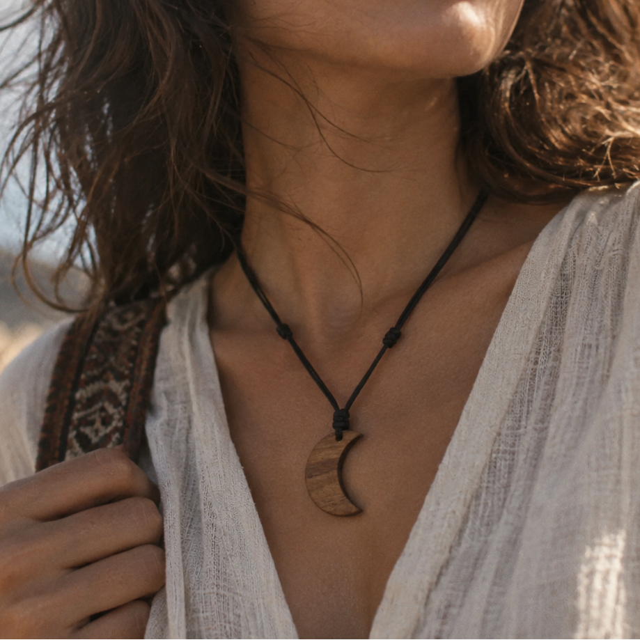 Crescent Moon | Teak Wood Pendant