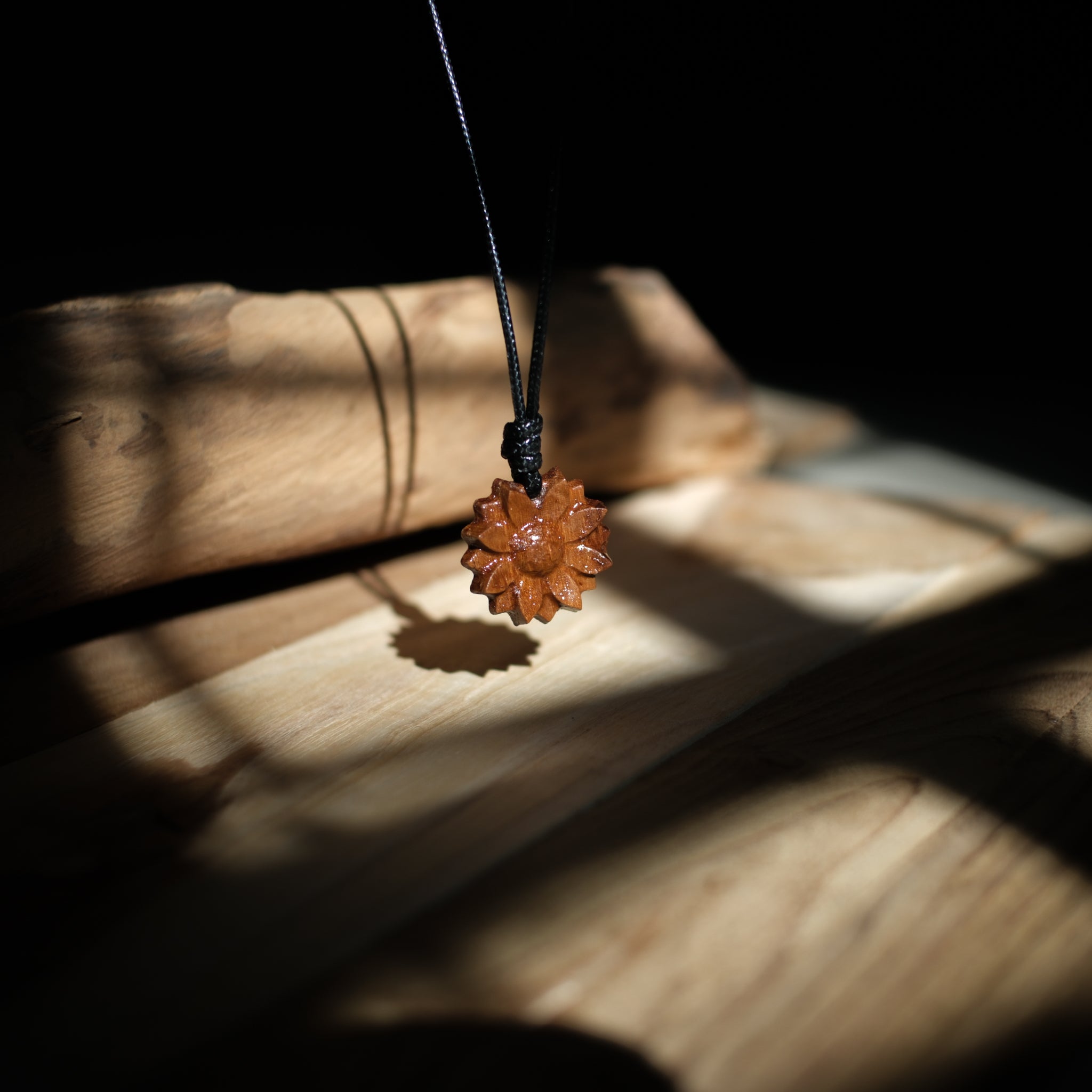 Sunflower | Real teak wood Pendant