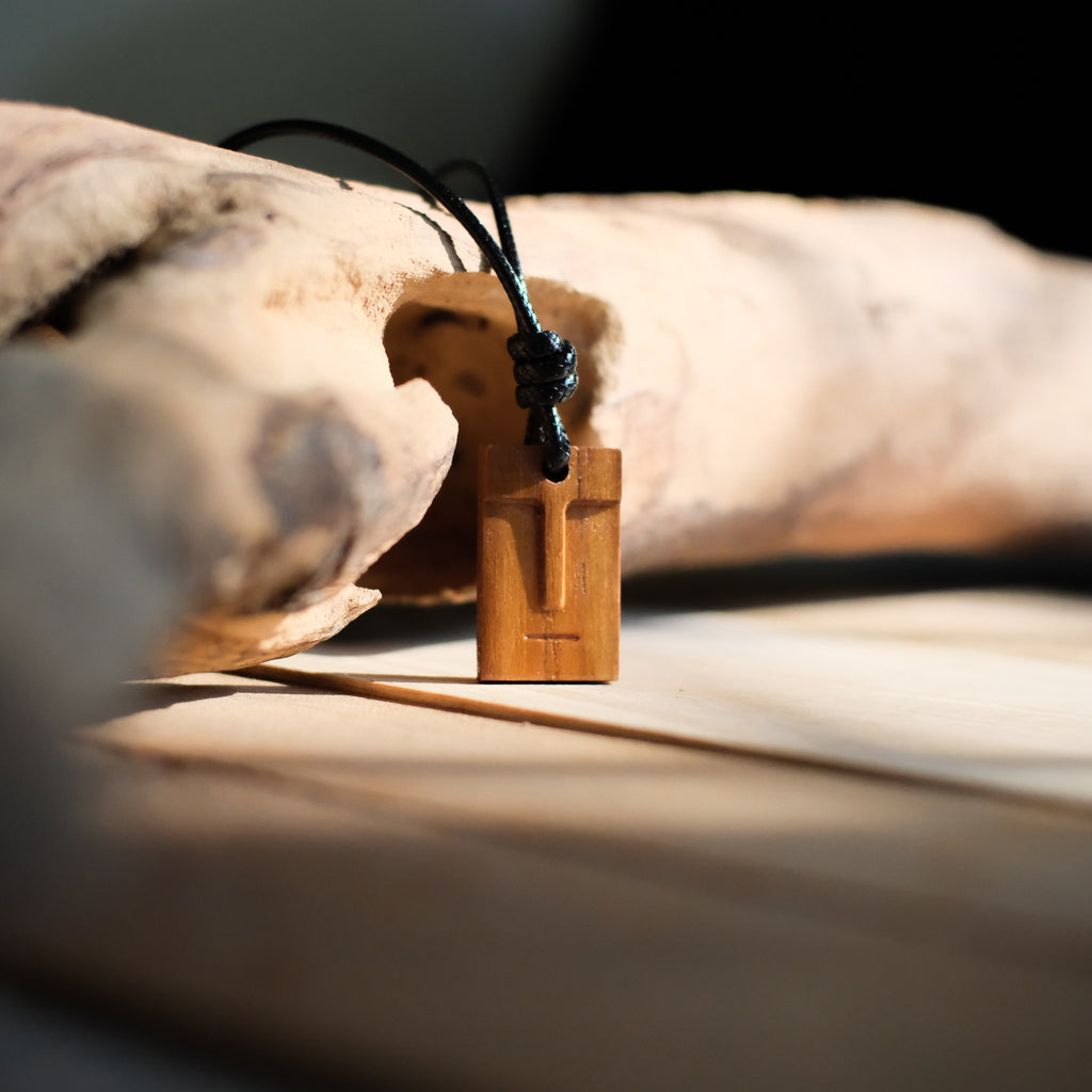 Moai | Teak Wood Pendant