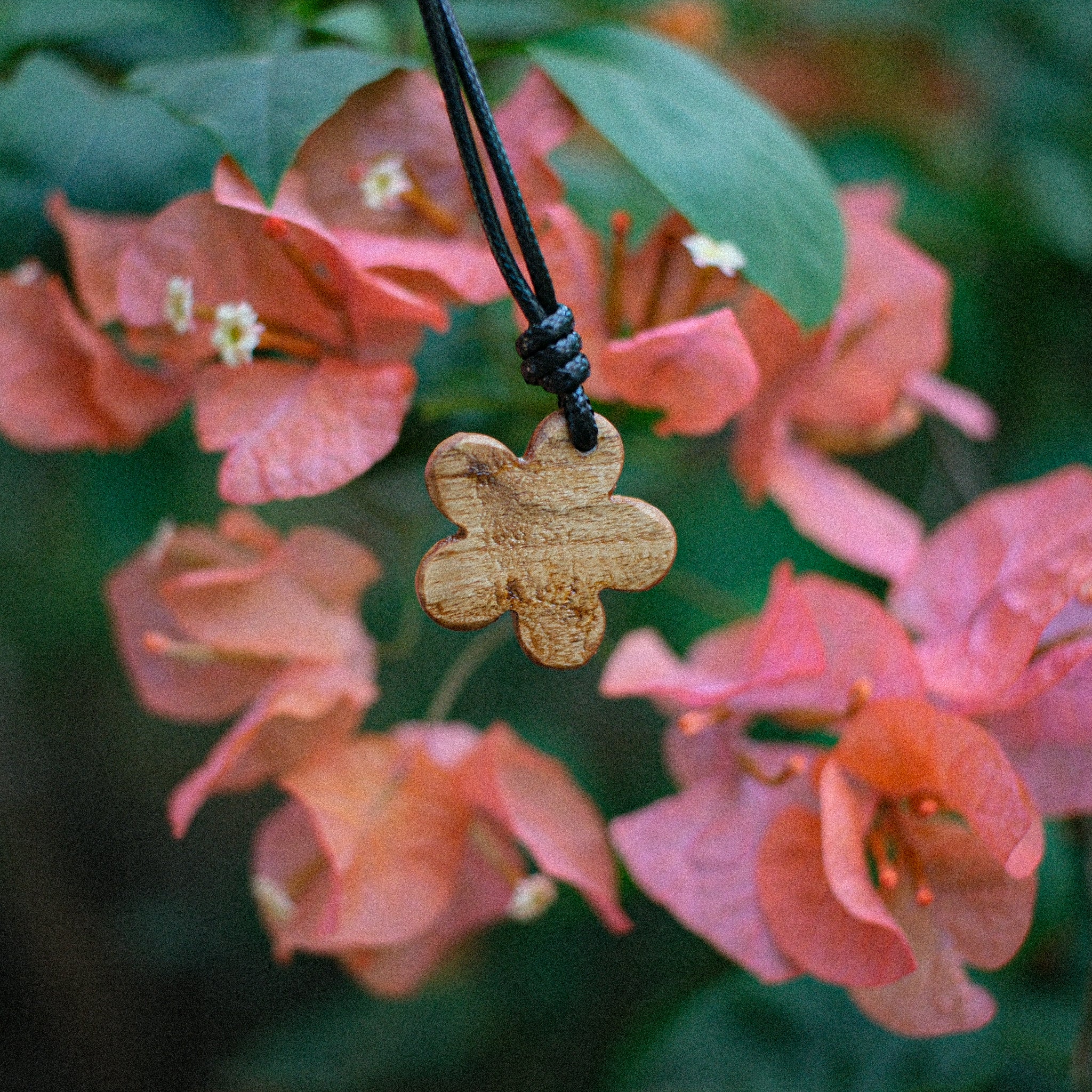 Petals | Teak Wood Pendant