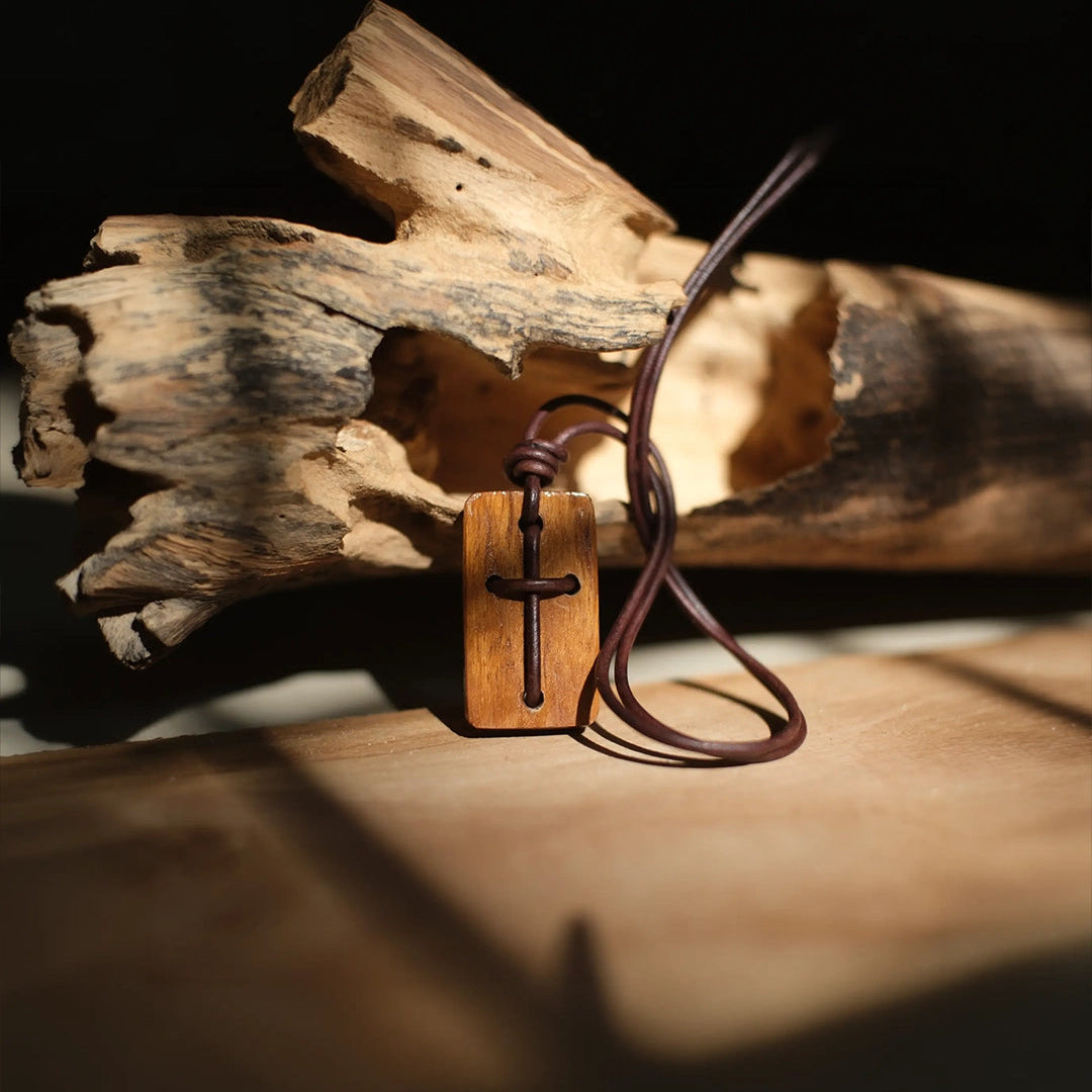 Faith | Teak wood | Leather