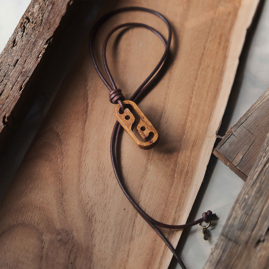 Yin-Yang | Teak Wood Pendant